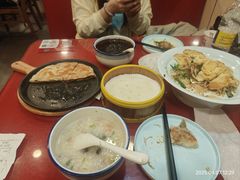-宏状元现熬粥·京味菜(五棵松店)