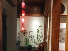 -挂旗柴锅鸡(蚌山区嘉年华店)