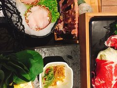 -湊湊火锅·茶憩(新中关购物中心店)