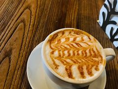 -Common Table · Brunch & Coffee