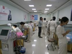 -痘博士广州·全国连锁祛痘机构