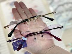 -优视觉视光中心•青少年近视防控(新世界中心写字楼店)