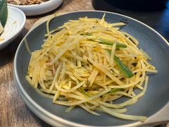 -云海肴·汽锅鸡·云南代表菜(浦江欢乐颂店)