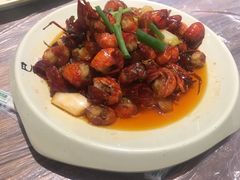 -巴厘龙虾·榜首油焖大虾(音乐学院·沿江酒馆店)