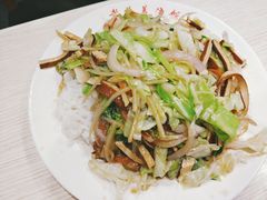 -老头盖浇饭(南京新街口明瓦廊宏光酒店店)