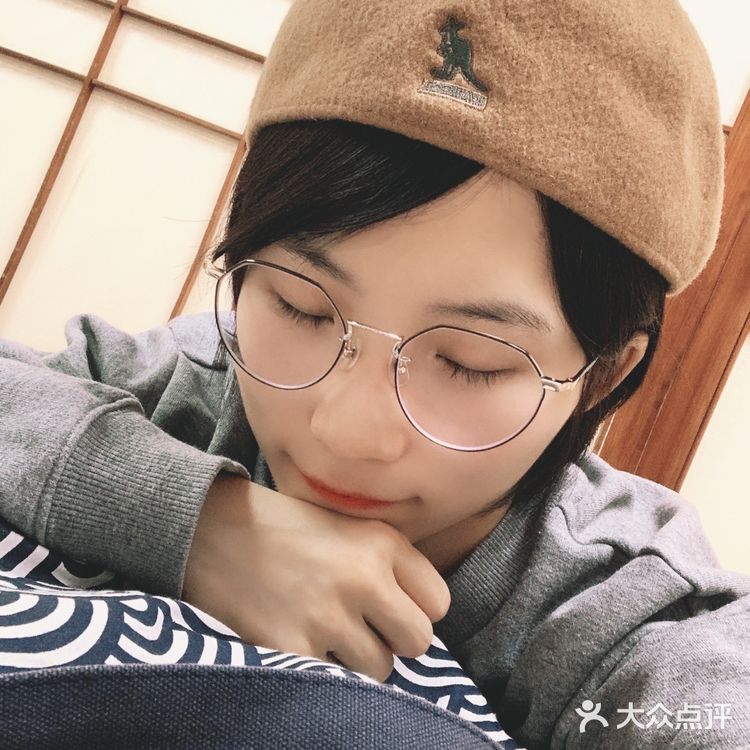 强推日本jins眼镜