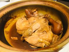 土鸡煲猪手-麓湘小镇(开福万达广场店)