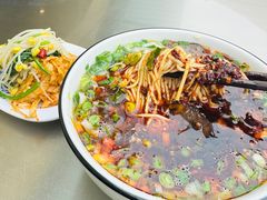 -德元兰州纯汤牛肉面