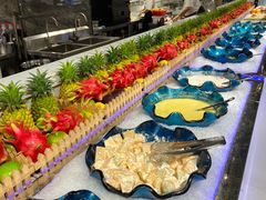 -圣罗巴甄选自助(麦凯乐店)