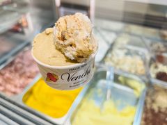 开心果味冰激凌-VENCHI 闻绮(上海佛罗伦萨小镇店)
