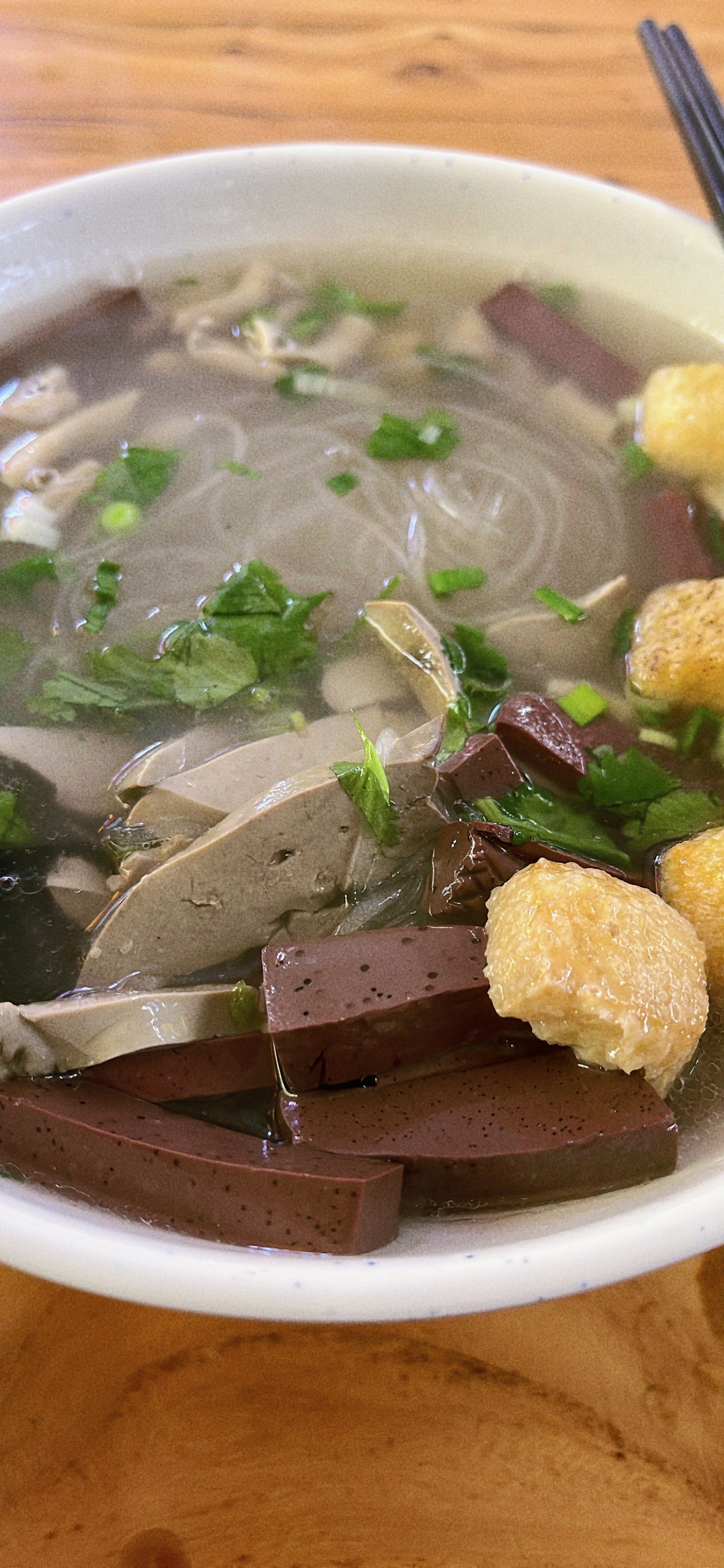 南京必吃鸭血粉丝汤