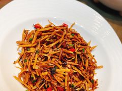 -楚山晓·湖北菜(武汉光谷K11店)