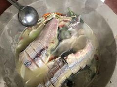 -姚记抚仙湖石锅鱼庄