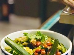 -鸣记脆皮烤鱼·海鲜烤鱼(三八广场店)