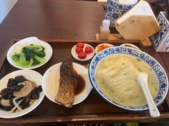 -苏州太湖假日酒店
