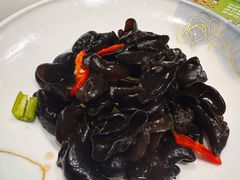 -松沪名灶·豆浆鱼头·新上海菜(飞航吾悦广场店)