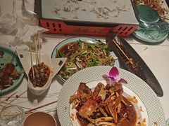 -嗨辣小聚·盘锦河蟹·海鲜烧烤龙虾(盘锦十年好店)