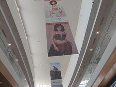 -杉杉奥特莱斯广场(哈尔滨店)