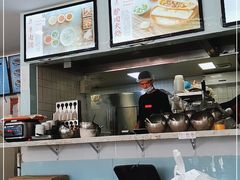 -金诚张妈妈羊汤·驴肉火烧(旧宫佳和园店)