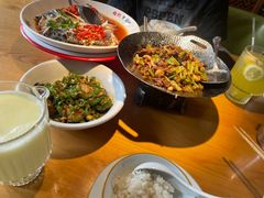 -湘阁里辣(南岭购物广场店)