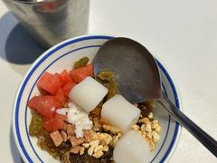 -卤校长老火锅(杨家坪直营店)