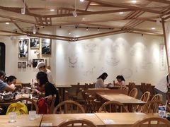 大堂-小满手工粉(上海品尊国际店)