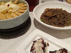 -大铁勺新津菜(东丽阳光新业广场店)