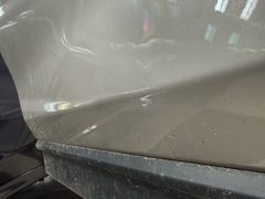 -鲨鱼皮汽车凹陷玻璃修复(静安店)