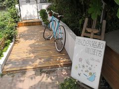 -海边的猫和咖啡馆