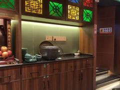 -粤·向群饭店(麓景路店)