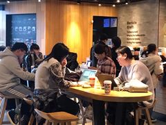 大堂-星巴克(杭州嘉里中心4F店)