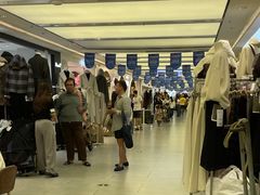 -广州白马服装市场