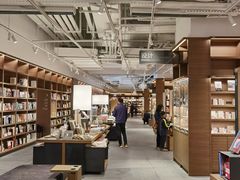 -茑屋书店(天目里店)