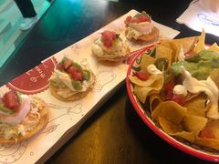 -Famous肥猫墨西哥音乐餐吧(五棵松华熙LIVE店)