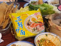 -沙胆彪炭炉牛杂煲(成都玉林店)