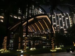 -三亚湾海居铂尔曼度假酒店