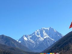 -亚拉雪山风景区