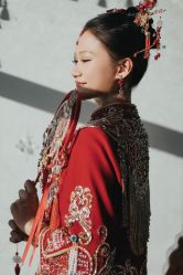 点击看大图 -爱伊人婚纱礼服美妆馆