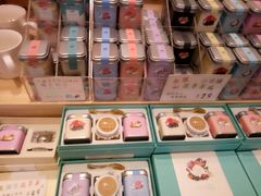 -猫的天空之城概念书店(印象城购物中心店)
