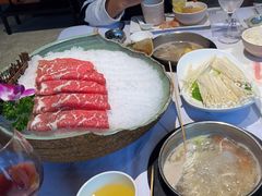 -泓炙颐凤鲜海鲜火锅料理(桐乡店)