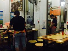 大堂-峰味香.酱香米线.黄焖鸡(定西路店)