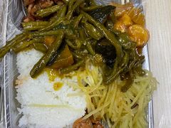 -晓宇盒饭(民安街店)