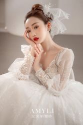 -艾米丽婚纱礼服