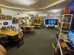 -谐音梗主机电玩·桌游·拼豆·团建轰趴馆(泛海名人店)