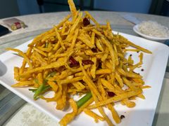 -莲餐厅·湖北菜·潜江小龙虾店(愚园路店)