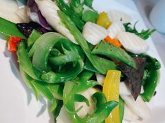 -匠心牛公馆·潮汕牛肉海鲜火锅(索菲特店)