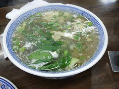 -崇德楼水盆牛羊肉泡馍馆(文艺路店)