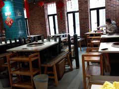 -钢管厂五区小郡肝串串香火锅(人民广场店)