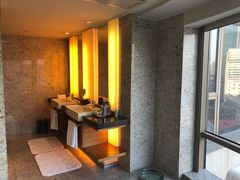 -上海外滩茂悦大酒店