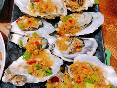 -老东镇啤酒屋海鲜加工·蒸汽海鲜·海鲜烧烤(台东店)